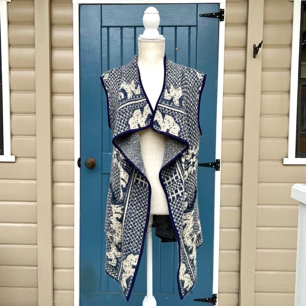 Yaira Boho Sweater Cardigan Vest Acrylic Blend Medium Pockets Women’s Size Large